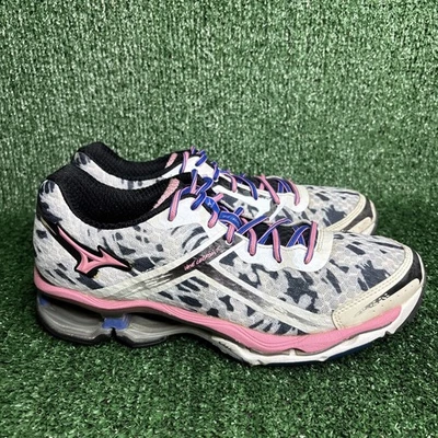 美津浓 Wave Creation 15 女式 10 码粉色白色运动鞋 — 第 1/4 张图片