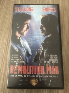 CASSETTE VIDÉO VHS FILM DEMOLITION MAN SYLVESTER STALLONE SNIPES FRANÇAIS RARE - Picture 1 of 3