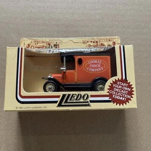 Lledo Days Gone Vintage Die Cast Models - Ford van - Cookie Coach Company - Picture 1 of 5