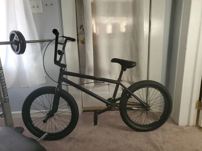Kink Bmx Bike 28" - Image 1 of 3