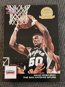 1993-94 David Robinson NBA Hoops Scoops #HS24 5th Anniversary GOLD Parallel 👀 - Picture 1 of 2