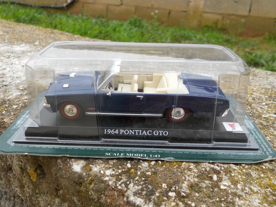 DIE CAST 1964 PONTIAC GTO SCALA 143 - Immagine 1 di 1