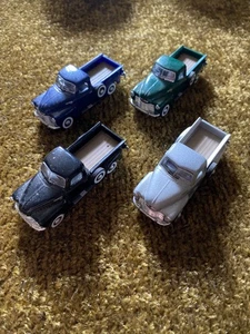CARARAMA 1/72 -00 Gauge 1950 CHEVROLET PICKUP Trucks x 4 unboxed from 71602 set - Picture 1 of 19