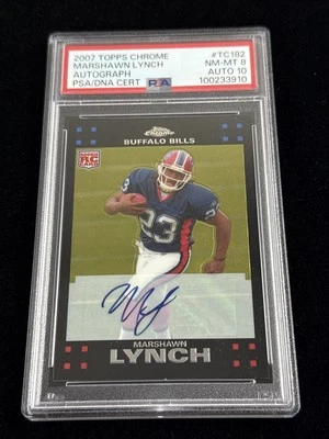 2007 Topps Chrome Rookie Auto Marshawn Lynch #TC182 RC PSA 8 AUTO 10 - Image 1 of 2
