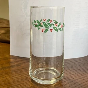 Corelle Winter Stechpalme 16 Unzen TRINKGLAS Ersatz Weihnachtsgeschirr - Bild 1 von 5