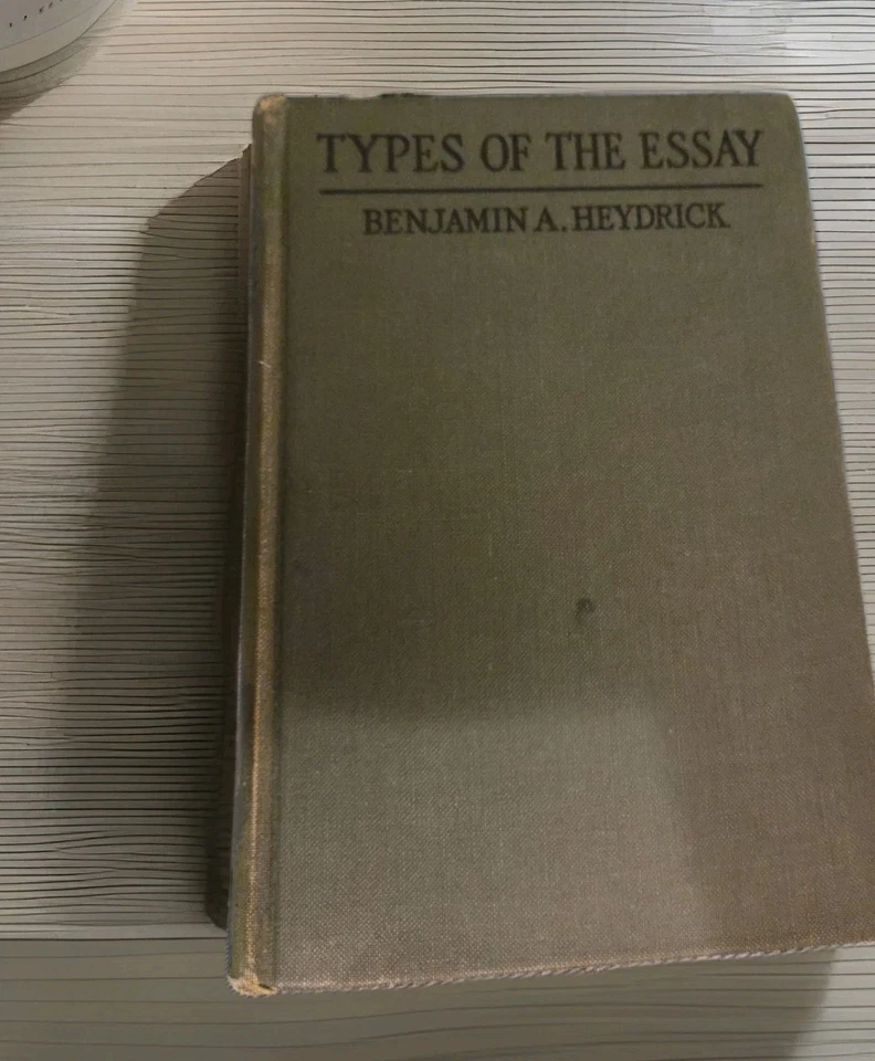 Распродажа недвижимости - Типы эссе Бенджамин А. Хейдрик опубликовано 1921 - Изображение 1 из 4