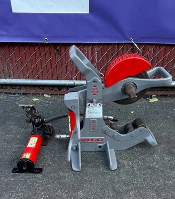 Ridgid 258 Hydraulic Pipe Cutter 2-1/2"-8" W/ Foot Pump MINT - Image 1 of 4