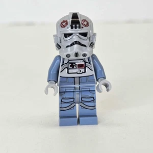 Lego Star Wars AT-AT Driver Minifigure sw1104 75288 75313 75298 - Picture 1 of 7