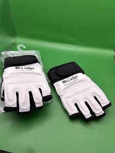 GUANTES DE ENTRENAMIENTO ME GALUV BURST YOUR POTENCIAL MMA XS, BLANCO Y NEGRO - Imagen 1 de 7