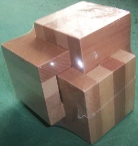 ROMPICAPO 3 - LEGNO - 7 X 7 X 7 - NUOVO - Foto 1 di 1