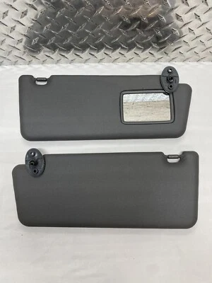 TOYOTA TACOMA 2005-2011 CONJUNTO DE PARASOL PARASOL GRIS CONDUCTOR PASAJERO OEM Foto 1 de 4