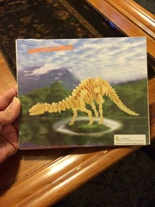 Apatosaurus Holzbaukasten - Bild 1 von 2