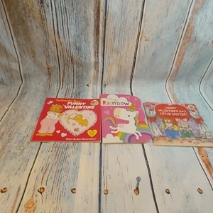 3 New Books Happy Valentine's Day Little Critter, Magic Rainbow, Ther Berenstain - Picture 1 of 2