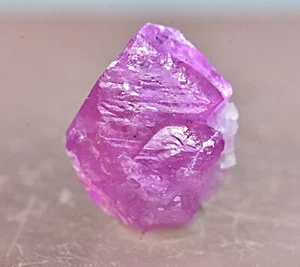 Natural Terminated RUBY Crystal From Jigdalik Afghanistan 1.50 Carat - Picture 1 of 4