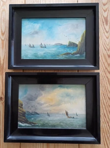 A pair of early 20th century oil painting seascapes. Initialled MV - Picture 1 of 10