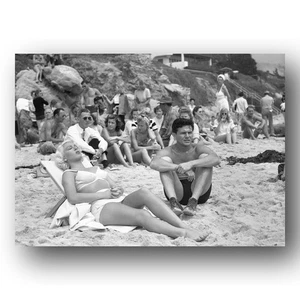 Lana Turner und John Garfield am Laguna Beach während 1946 Postbote Alwa 5x7 Foto - Bild 1 von 1