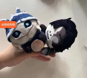 Identity V Ithaqua Norton Campbell 10Cm Muñeca de Peluche Magnética Acolchada Muñeca Juguetes - Imagen 1 de 7