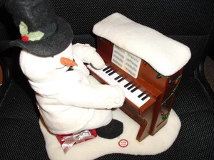 2005 Hallmark Piano Playing Singing Snowman Jingle Pals w/Lights & Motion Xmas - Picture 1 of 6