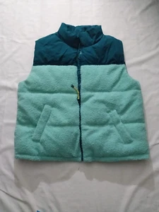 Womens TARGET Wild Fable Oversized Puffer Vest Green Sherpa Large - Picture 1 of 6