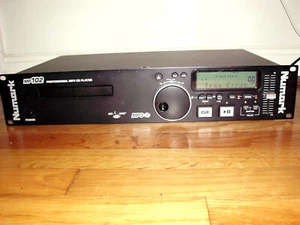 Numark MP102 Professional MP3 CD Player-PLEASE READ - Picture 1 of 5