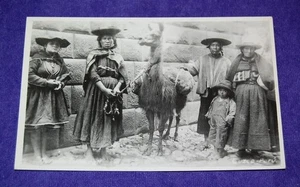 Foto postal real vintage RPPC del pueblo sudamericano vestido nativo - Imagen 1 de 2