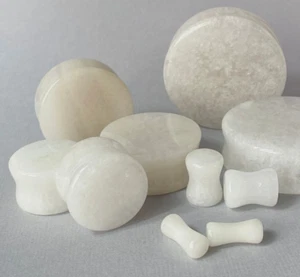 PAR medidores de tapones de piedra orgánica de jade blanco - ¡hasta 38 mm disponibles! - Imagen 1 de 6