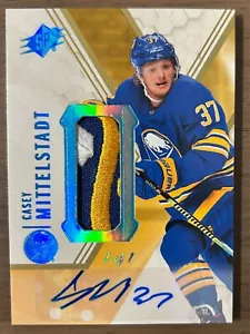 Parche autógrafo premium 2021-22 SPx Casey Mittelstadt 2021 1/1 #32 - Imagen 1 de 2