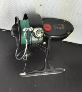 Vintage Mitchell 302 Saltwater Spinning Fishing Reel - Picture 1 of 7
