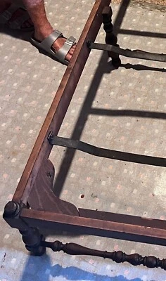 古董华莱士网式贵妃椅带原装中国风格靠垫。 — 第 1/4 张图片