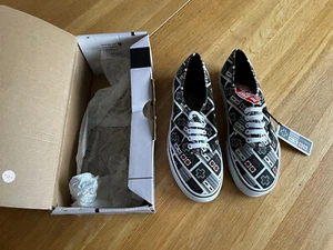 VANS x Authentic Nintendo Controller Game Over, never used VERY RARE size 8.5 US - Imagen 1 de 7