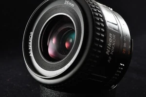 Nikon AF Nikkor 35mm f/2 D Wide Angle Auto Focus Lens Japan - Picture 1 of 9