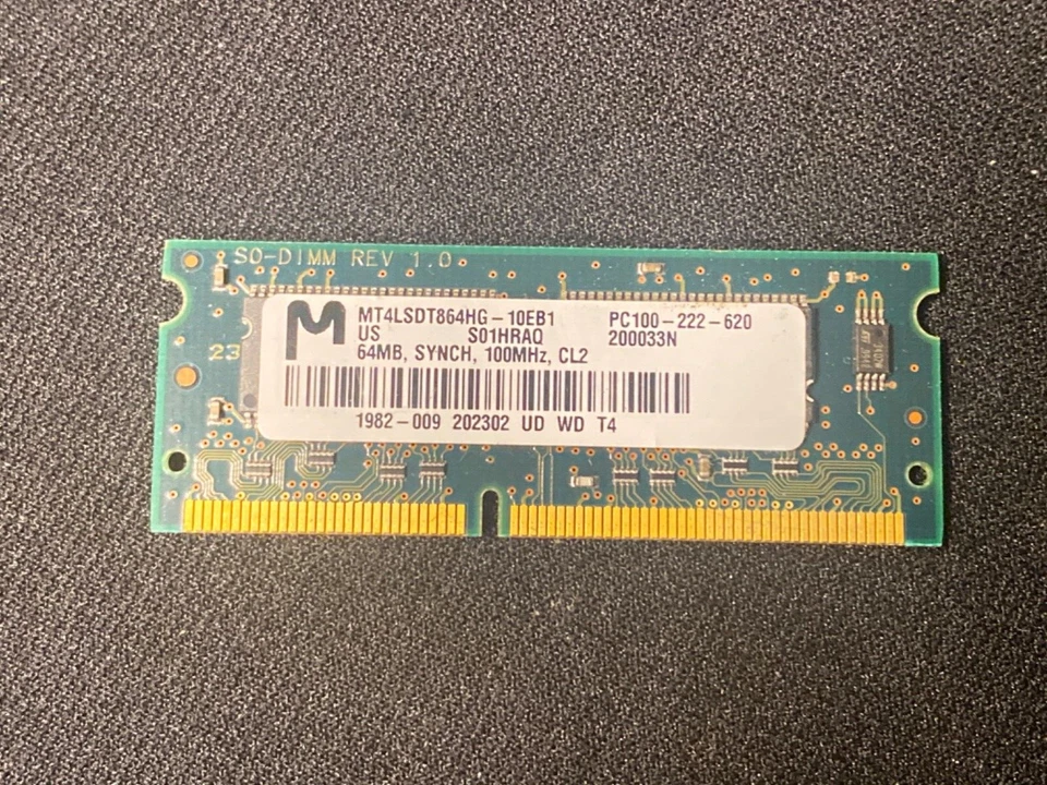 Micron 64MB Synch PC100-222-620 MT4LSDT864HG-10EB1 Laptop Memory - Image 1 of 4