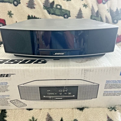 Bose Wave Music System IV, sound touch Platinum Silver (737251-1310) with remote - Image 1 of 4