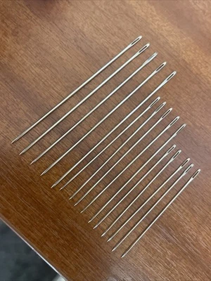 15 x High-quality long-eye sewing needles for easy threading & precise stitching - Image 1 of 4
