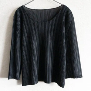 [ISSEY MIYAKE] ISSEY MIYAKE PLEATS PLEASE Pleated cut and sew - Picture 1 of 4
