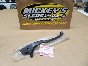 NOS OEM KAWASAKI 1983-86 ZN1300 VOYAGER HAND FRONT BRAKE LEVER GRIP HANDLE - Picture 1 of 12