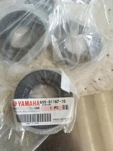 Yamaha 6S5-81167-10 Oil Seal - Picture 1 of 2