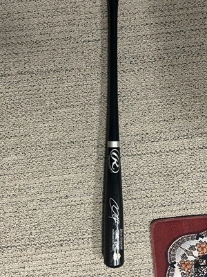 Chase Utley Philadelphia Phillies Autographed bat W/MLB and Beckett COA - Image 1 of 4