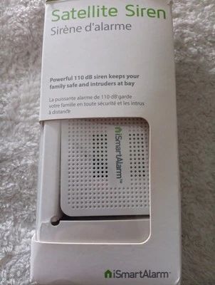 New iSmartAlarm Satellite Siren AS3 110db Adjustable Volume Alexa Compatible - Image 1 of 3