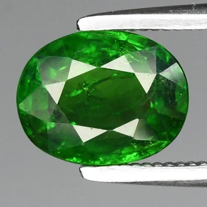 💎 1.37ct 7.5x6mm Oval Natural Shocking Green Tsavorite Garnet - Tanzania Gem - Picture 1 of 4