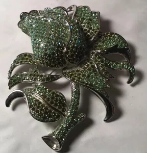 Vintage Very Large Green Rhinestone Brooch. In Excellent Condition. - Picture 1 of 8