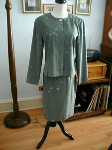 NWT LESLIE FAY PETITES 2 PIECE SAGE/GREEN PRINT SKIRT SUIT SIZE 10P CHURCH  - Picture 1 of 11