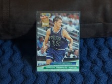 Christian Laettner 1992-93 Fleer Ultra ROOKIE Card #304. Timberwolves
