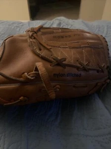 Wilson 12in Softball Glove Used - Picture 1 of 4