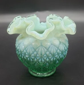 Super RARE Fenton Green Opalescent Cut & Block Vase ☆☆☆☆ - Picture 1 of 6