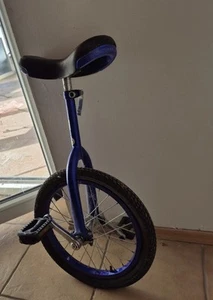 Blaues Höhenverstellbares Kinder Einrad - Bild 1 von 4
