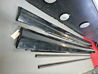 01-05 MERCEDES BENZ C240 CONDUCTOR PASAJERO LADO FALDÓN PANEL BASCULANTE MOLDEADO AMBOS Foto 1 de 4