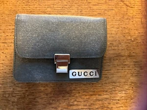 Vintage Gucci kleine Tasche, bitte Beschreibung lesen Spiegel ist defekt SB-D - Bild 1 von 5