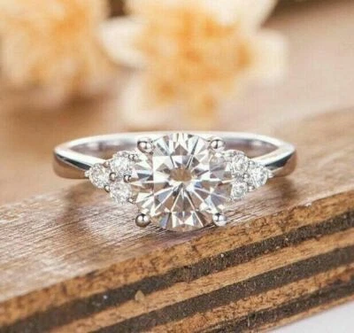 Anel de noivado de ouro branco 14k sólido diamante corte redondo 2,30 quilates simulado tamanho 6 - Imagem 1 de 4