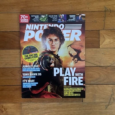 Nintendo Power Magazine Oct 2005 V196 Harry Potter with 2 posters & inserts - Image 1 of 4